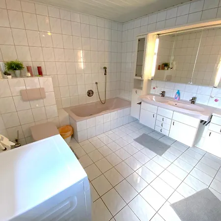Iii 11 Personen - Monteurzimmer - - Kronwieden Iii Loiching